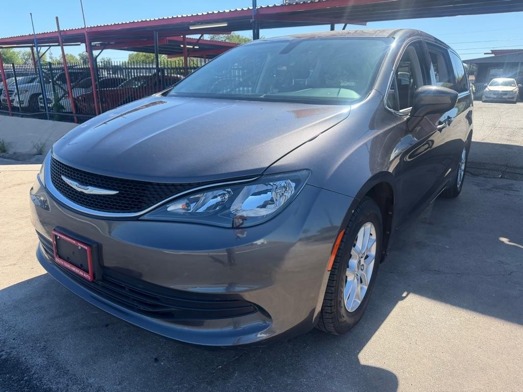 Chrysler Pacifica Touring 2018