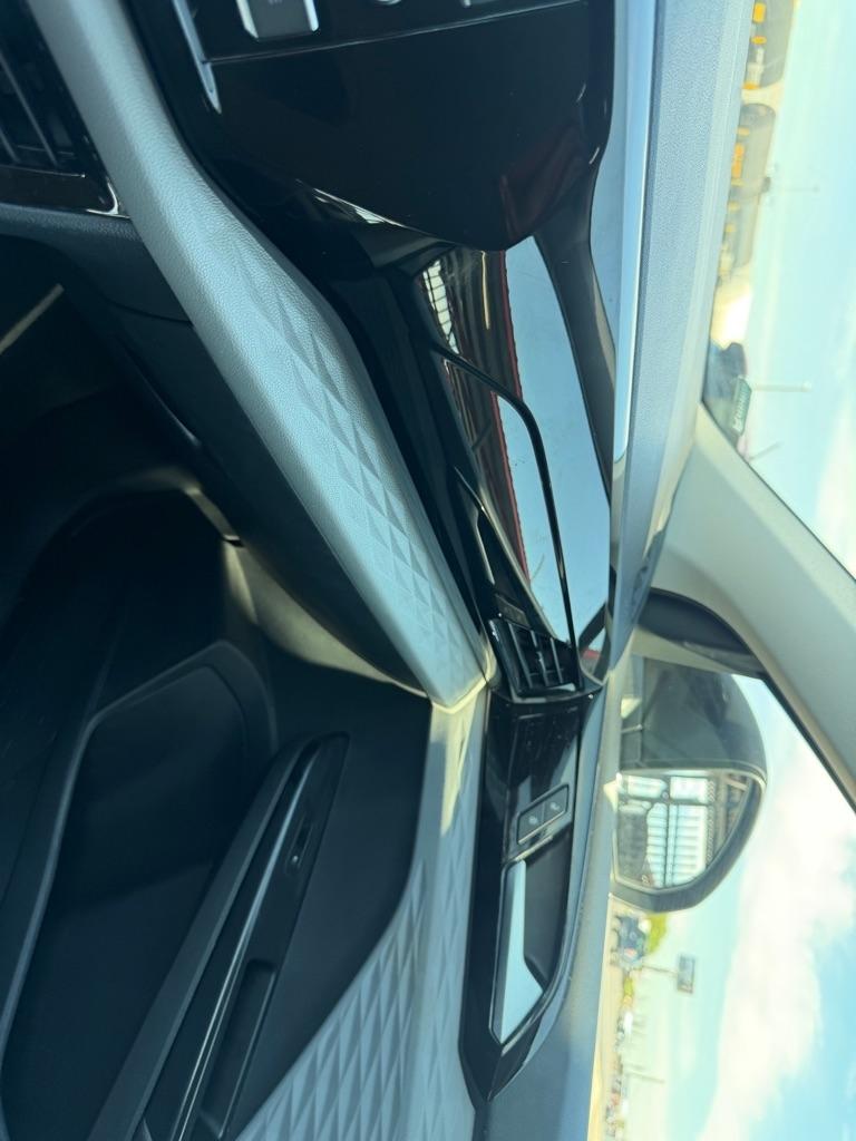 Volkswagen Taos S 2023