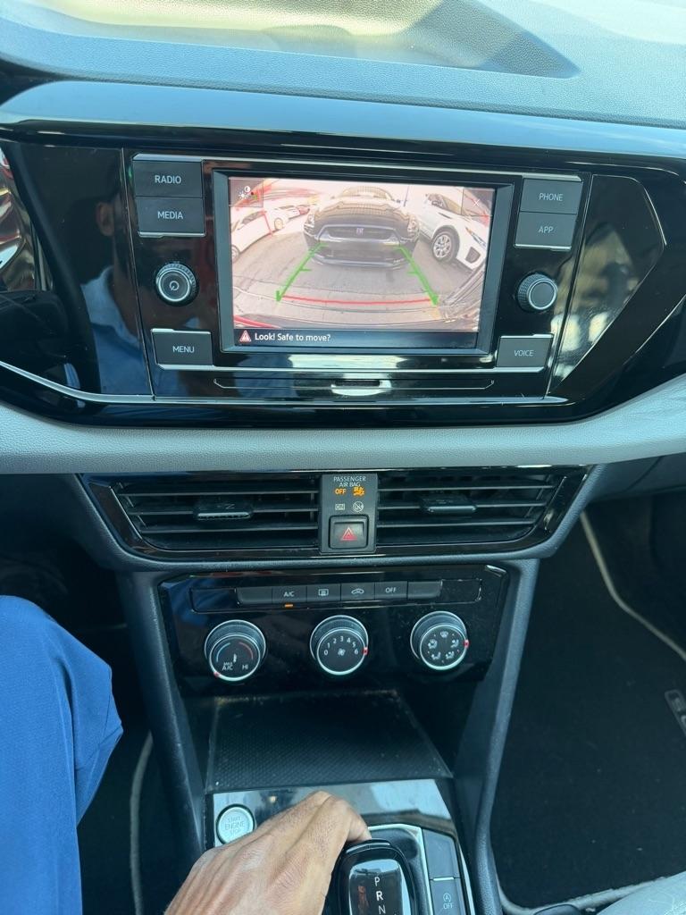 Volkswagen Taos S 2023