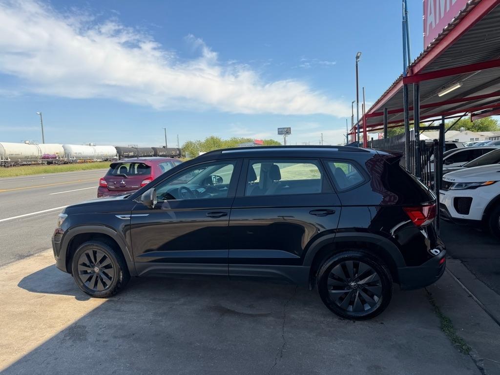 Volkswagen Taos S 2023