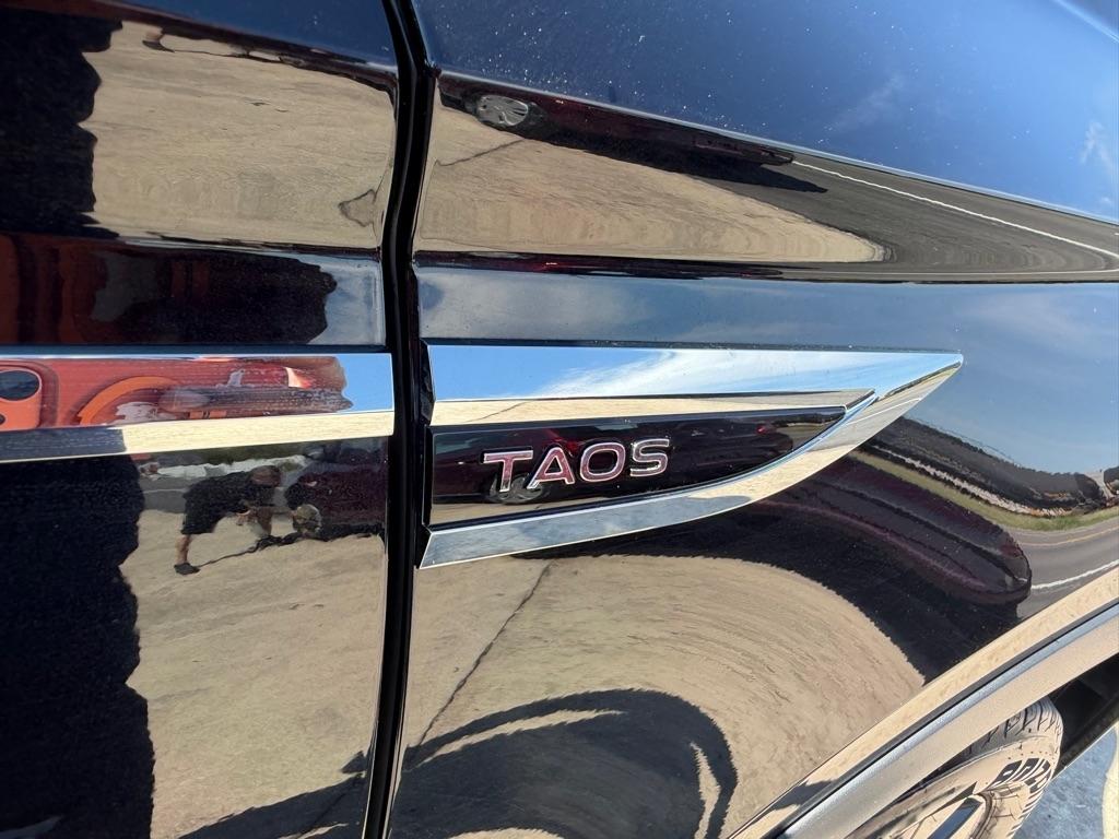 Volkswagen Taos S 2023
