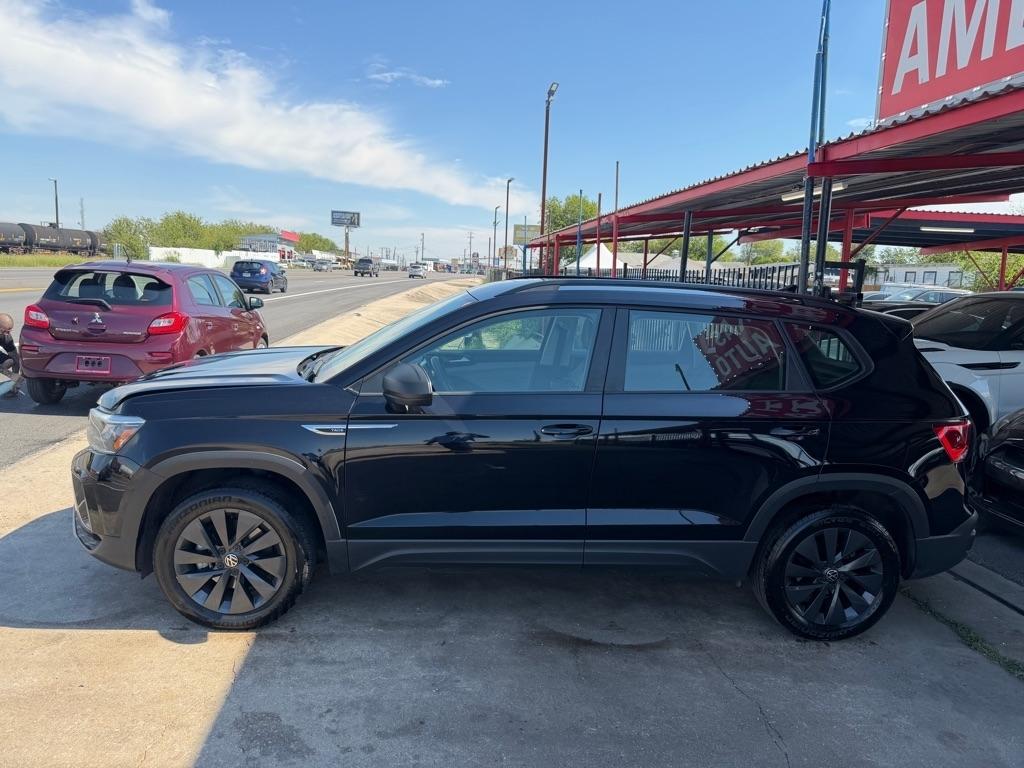 Volkswagen Taos S 2023