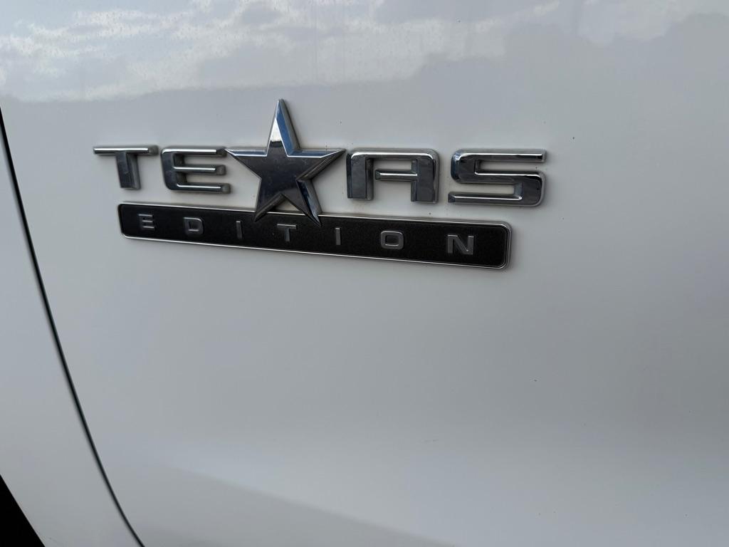 Chevrolet Silverado 1500 LT Double Cab 2WD 2020