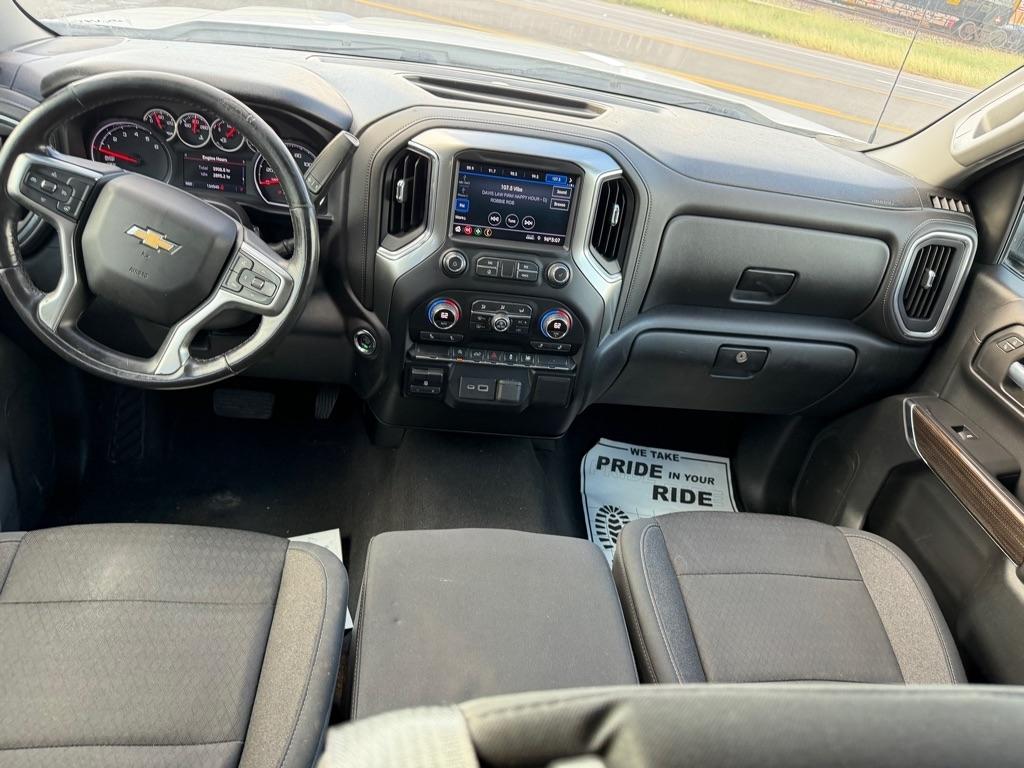 Chevrolet Silverado 1500 LT Double Cab 2WD 2020