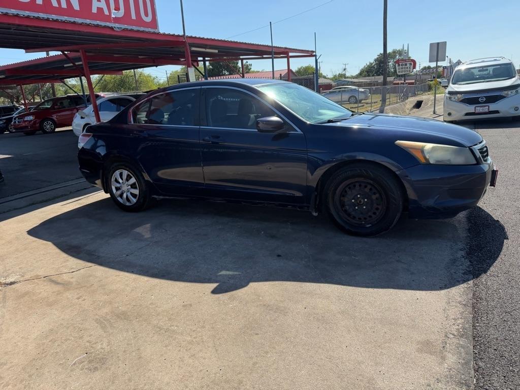 Honda Accord LX sedan AT 2008