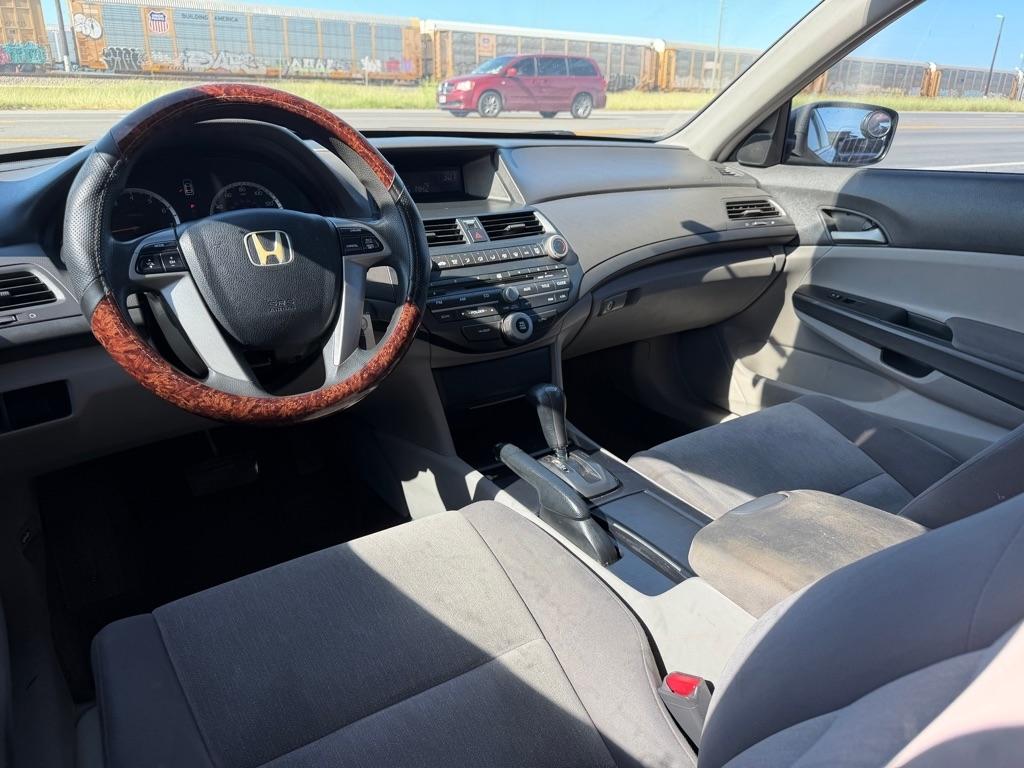 Honda Accord LX sedan AT 2008