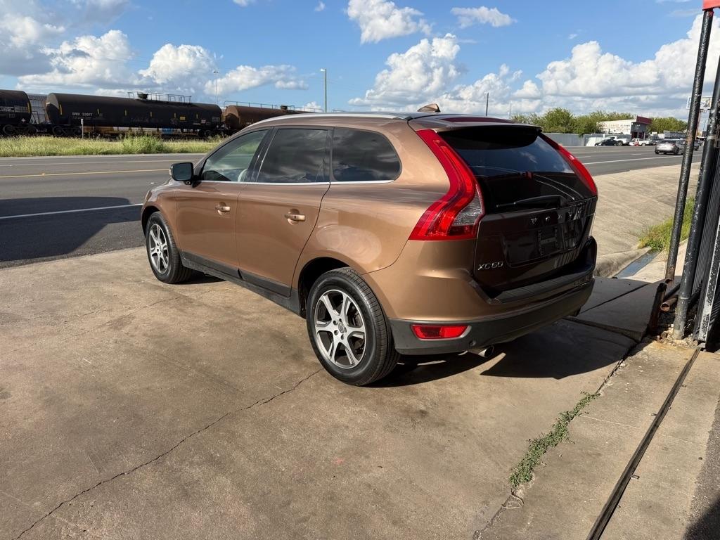 Volvo XC60 T6 AWD 2011