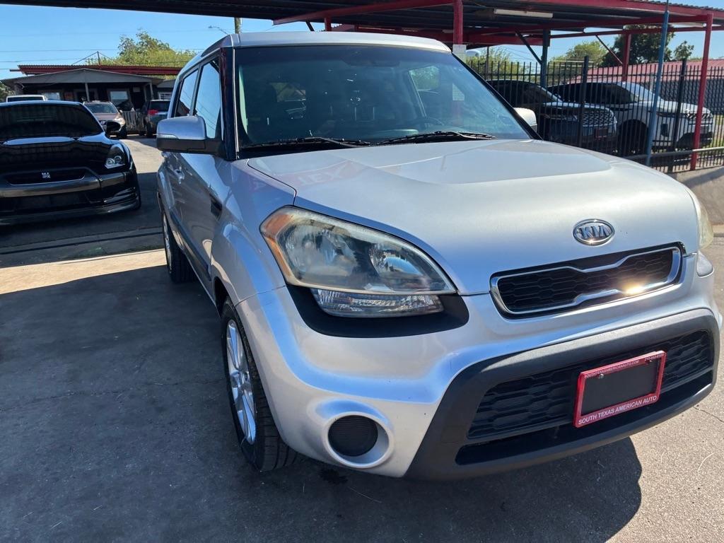 Kia Soul + 2012