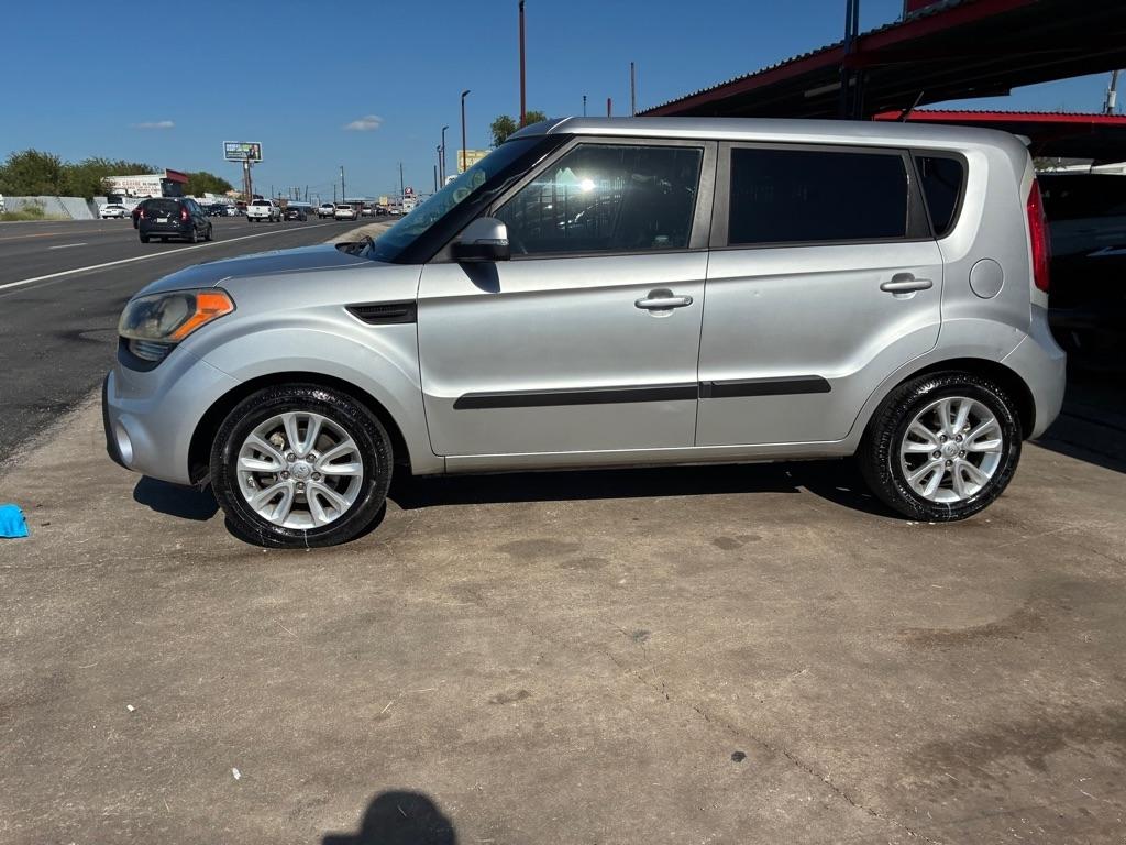 Kia Soul + 2012