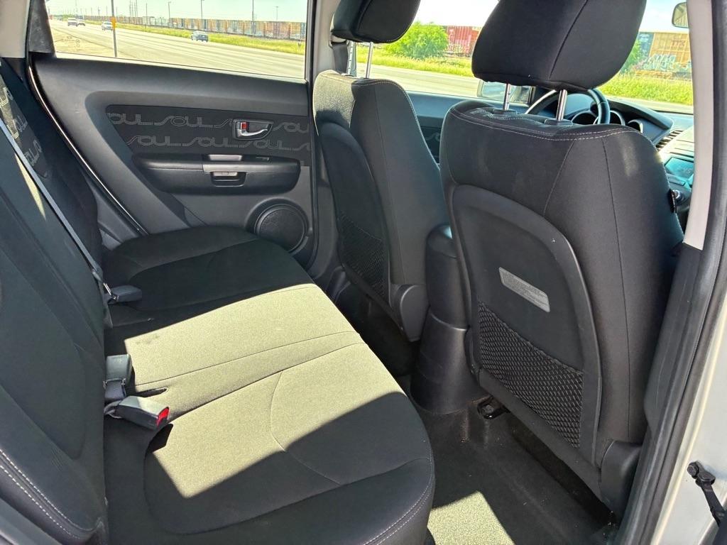Kia Soul + 2012