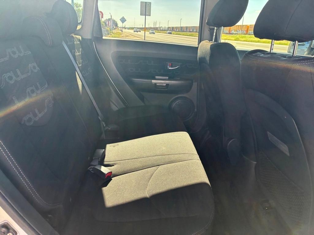 Kia Soul + 2012