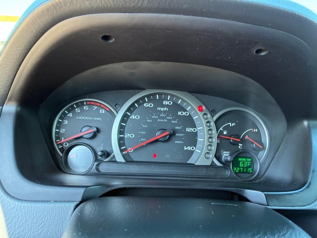 Honda Pilot EX w/ Leather and DVD 2004