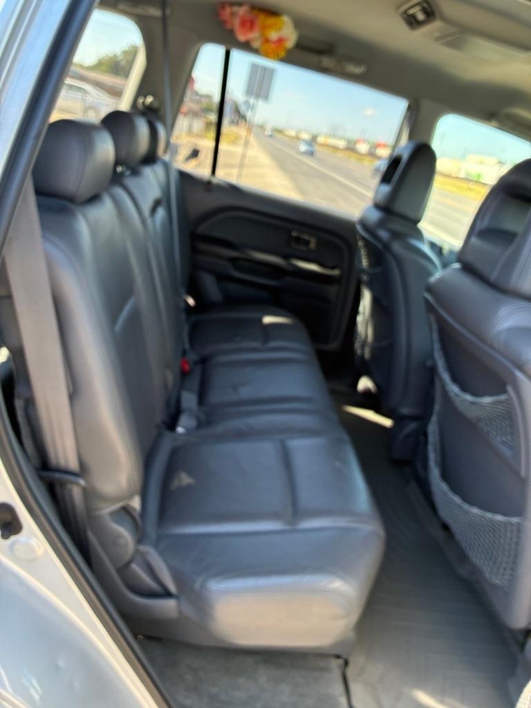 Honda Pilot EX w/ Leather and DVD 2004
