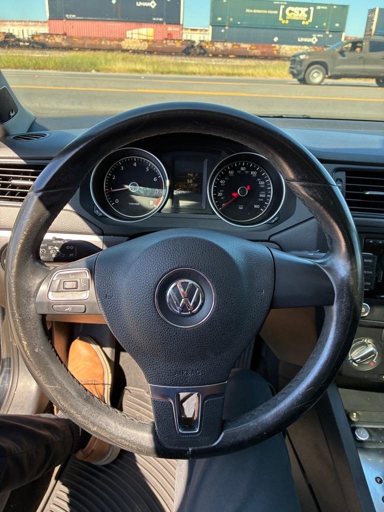 Volkswagen Jetta SEL 2014