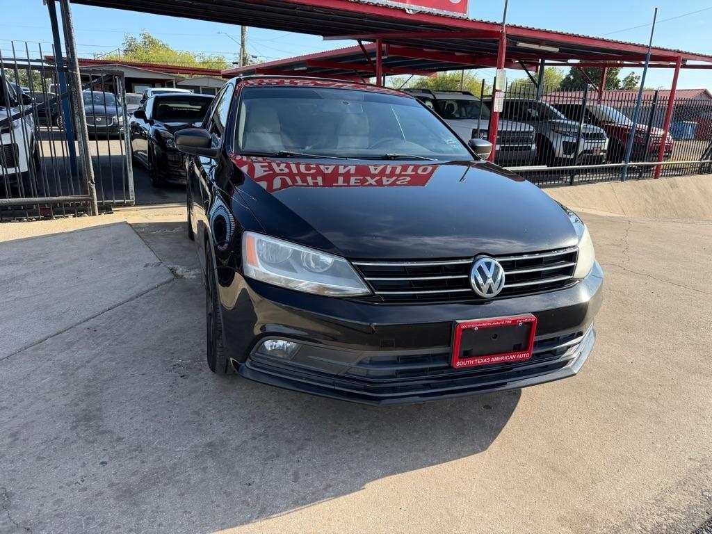 Volkswagen Jetta SE 6A 2015