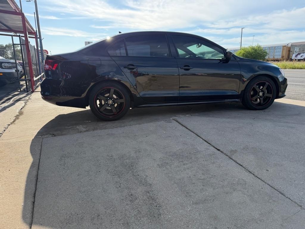 Volkswagen Jetta SE 6A 2015