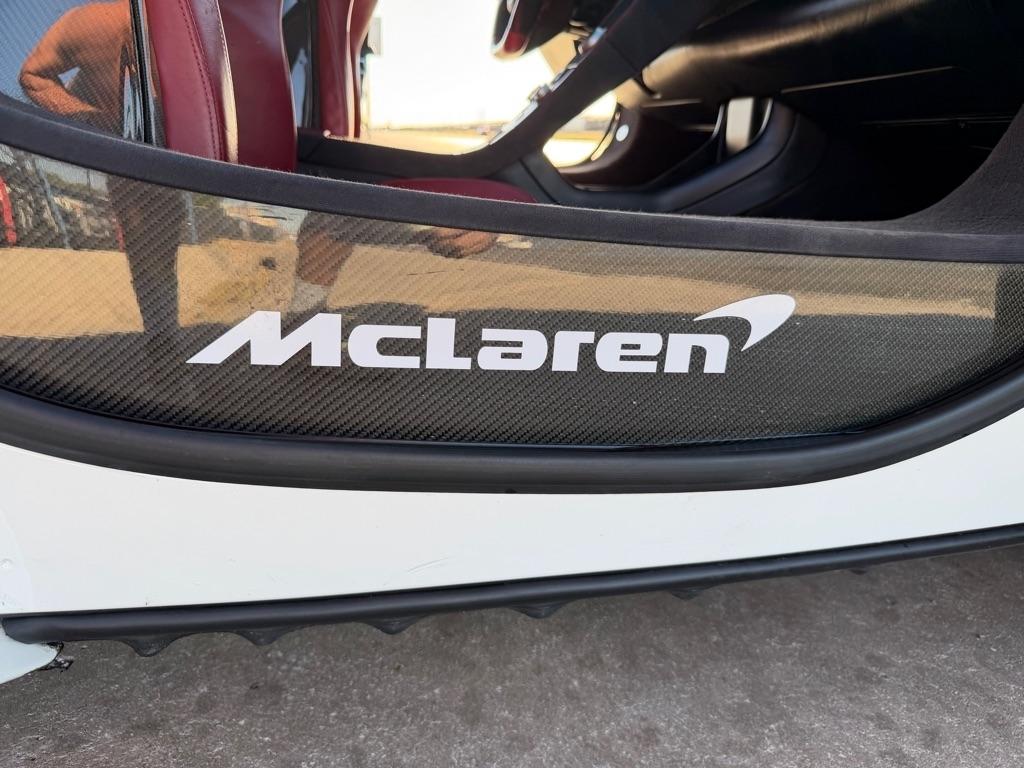 McLaren MP4-12c Spider 2013
