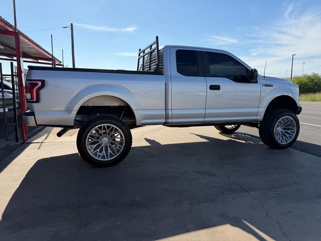 Ford F-150 XL SuperCab 8-ft. 2WD 2017
