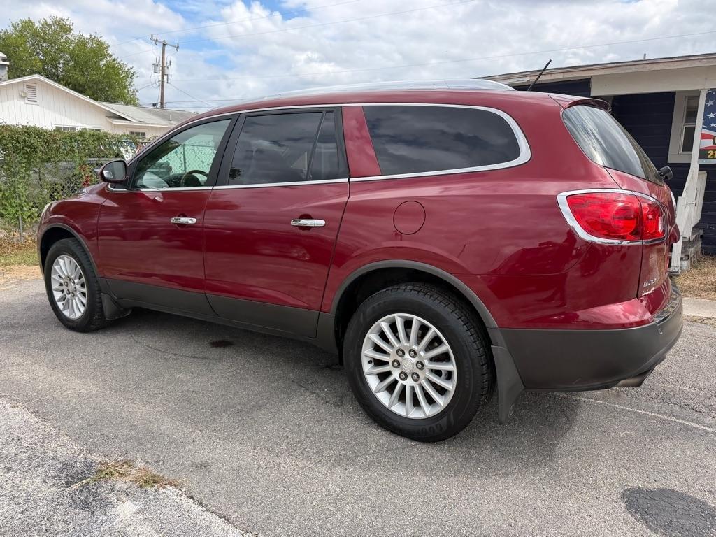 Buick Enclave CXL-1 FWD 2011