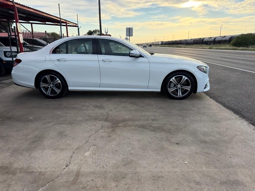 Mercedes-Benz E-Class E300 Luxury Sedan 2017