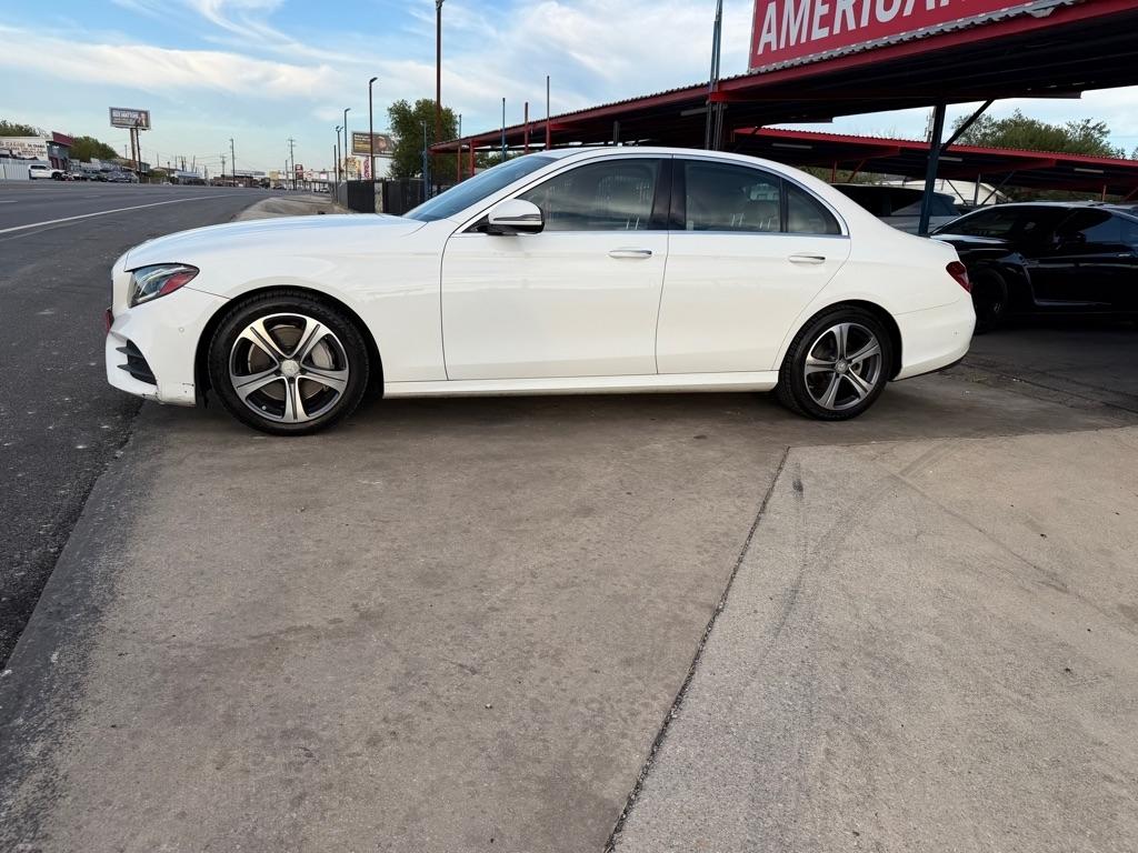 Mercedes-Benz E-Class E300 Luxury Sedan 2017