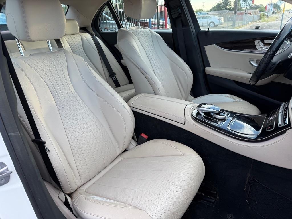 Mercedes-Benz E-Class E300 Luxury Sedan 2017