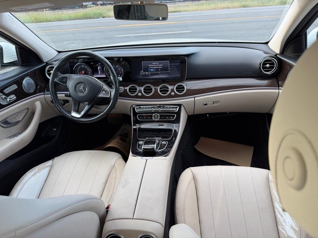 Mercedes-Benz E-Class E300 Luxury Sedan 2017