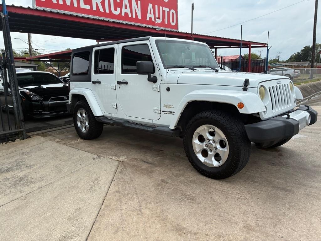 Jeep Wrangler Unlimited Sahara 4WD 2014