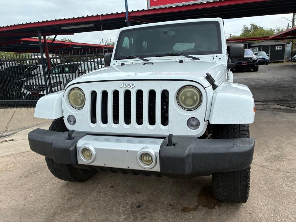 Jeep Wrangler Unlimited Sahara 4WD 2014