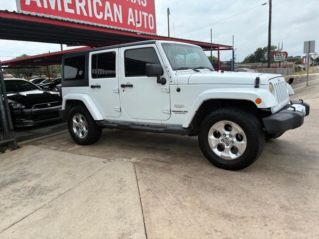 Jeep Wrangler Unlimited Sahara 4WD 2014