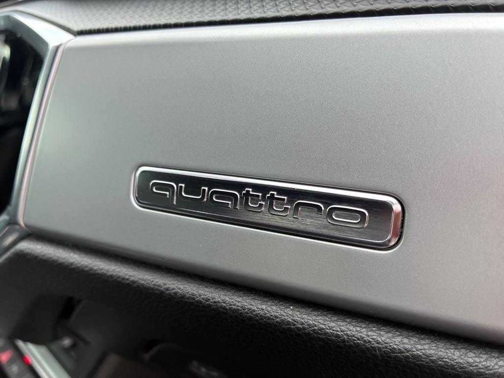Audi Q3 Premium quattro 2020