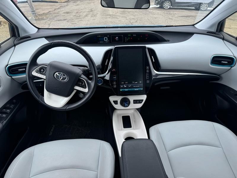 Toyota Prius Prime Plus 2018