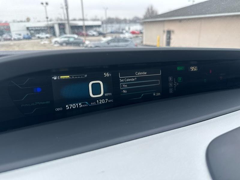 Toyota Prius Prime Plus 2018