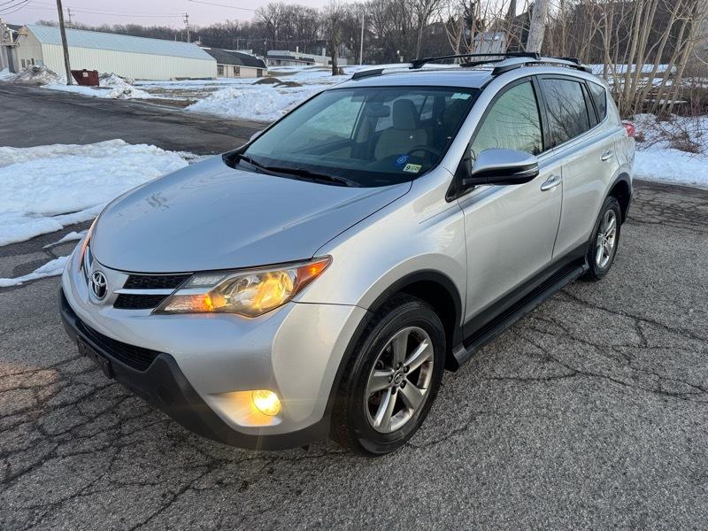 Toyota RAV4 XLE AWD 2015