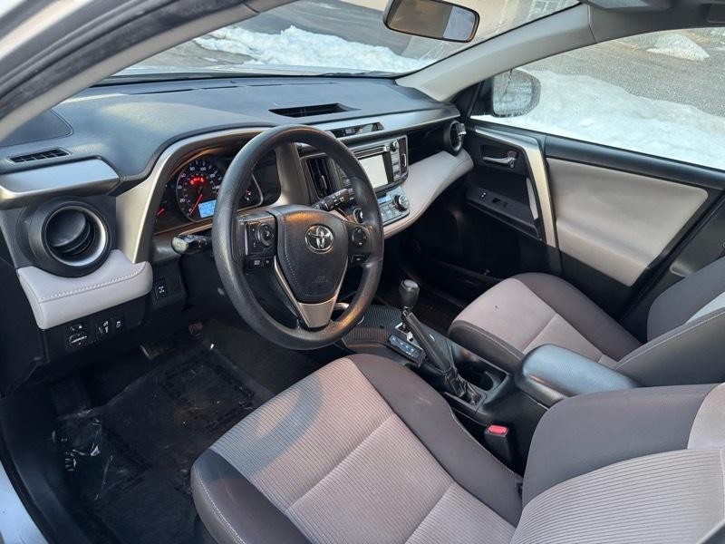 Toyota RAV4 XLE AWD 2015