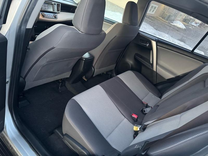 Toyota RAV4 XLE AWD 2015