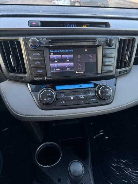 Toyota RAV4 XLE AWD 2015