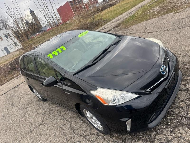 Toyota Prius V Three 2014