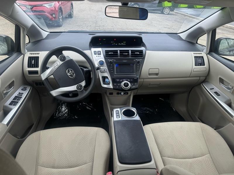 Toyota Prius V Three 2014