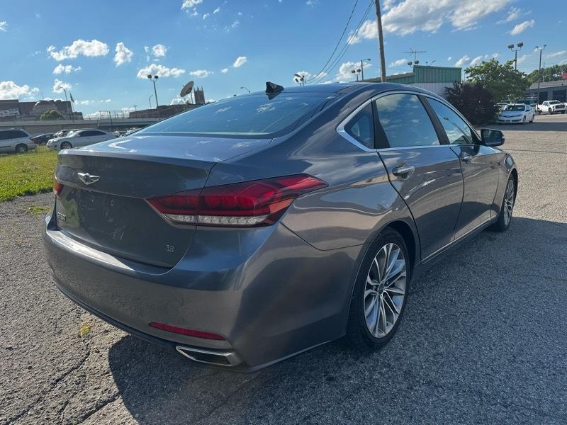 Hyundai Genesis 3.8L 2015