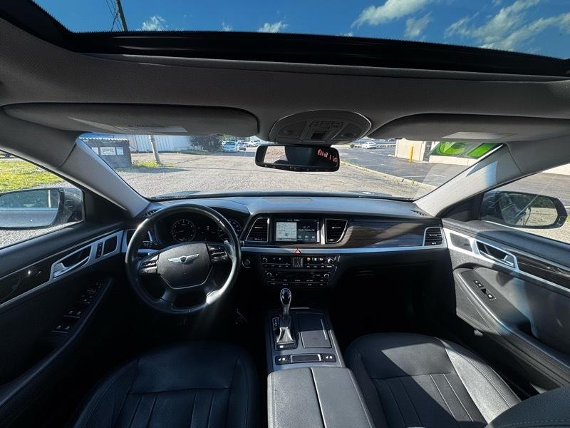 Hyundai Genesis 3.8L 2015