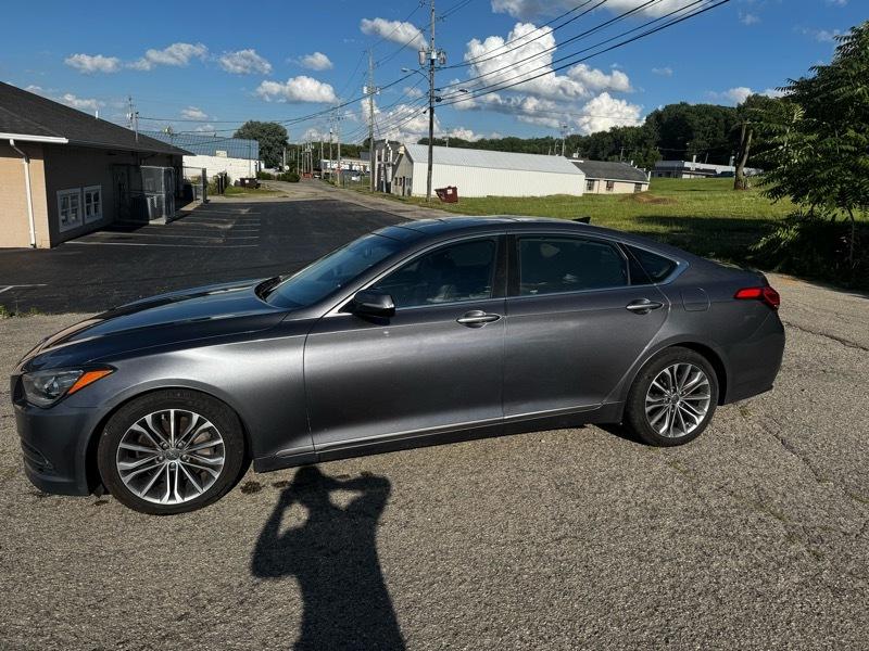 Hyundai Genesis 3.8L 2015