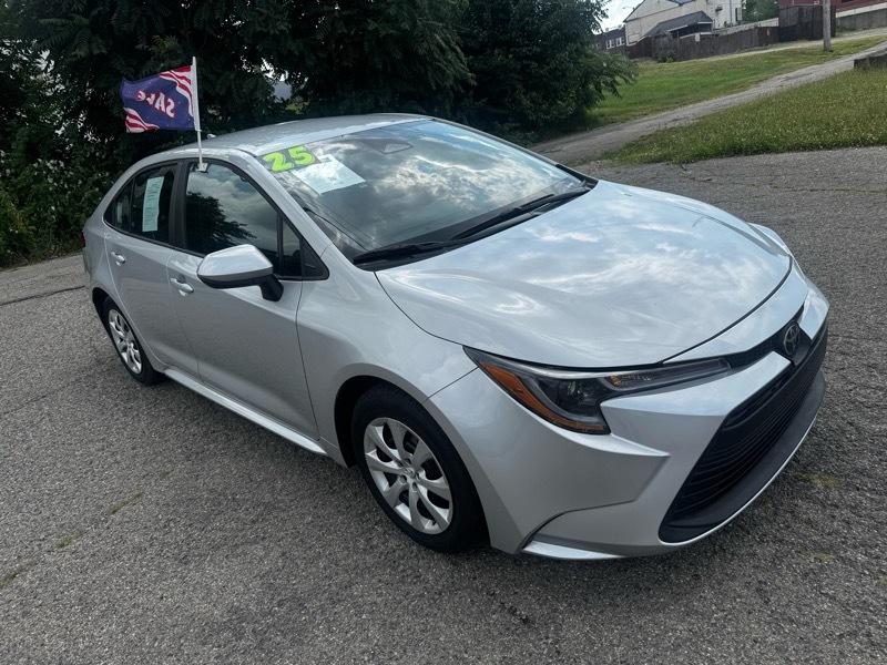 Toyota Corolla LE 2025