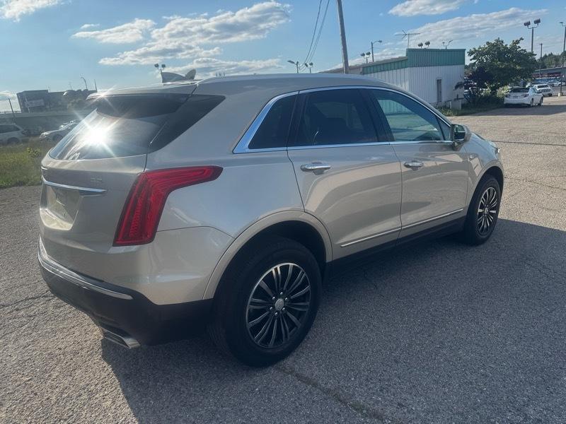 Cadillac XT5 Base 2017