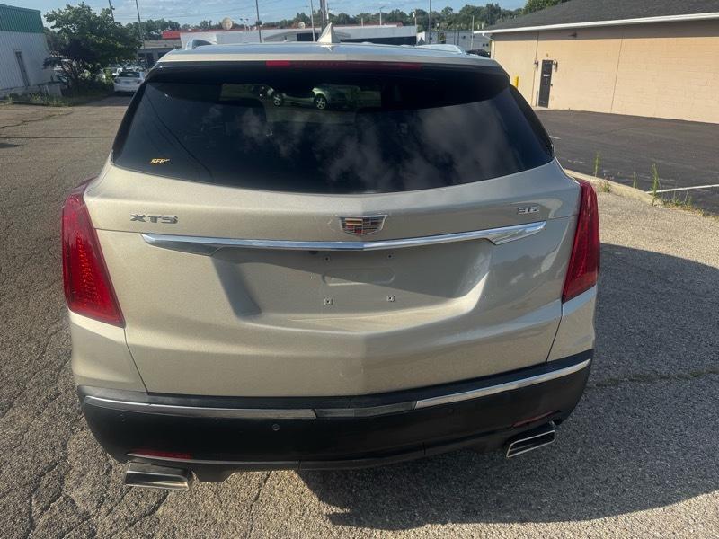 Cadillac XT5 Base 2017