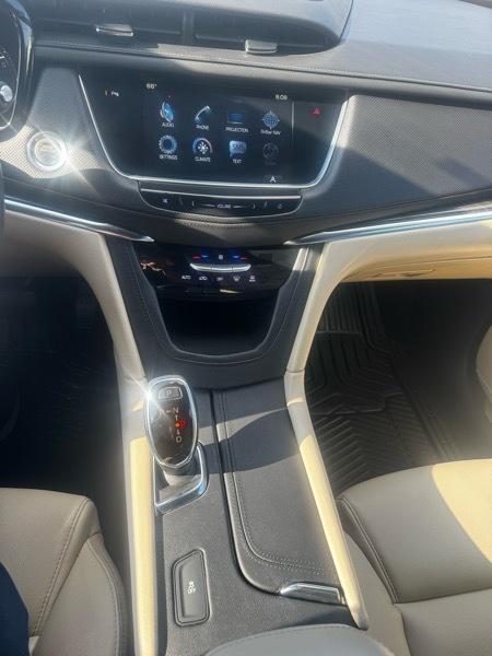 Cadillac XT5 Base 2017