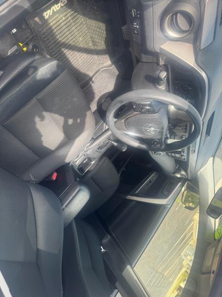 Toyota RAV4 LE FWD 2018