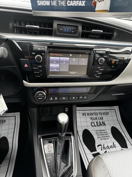 Toyota Corolla LE CVT 2015