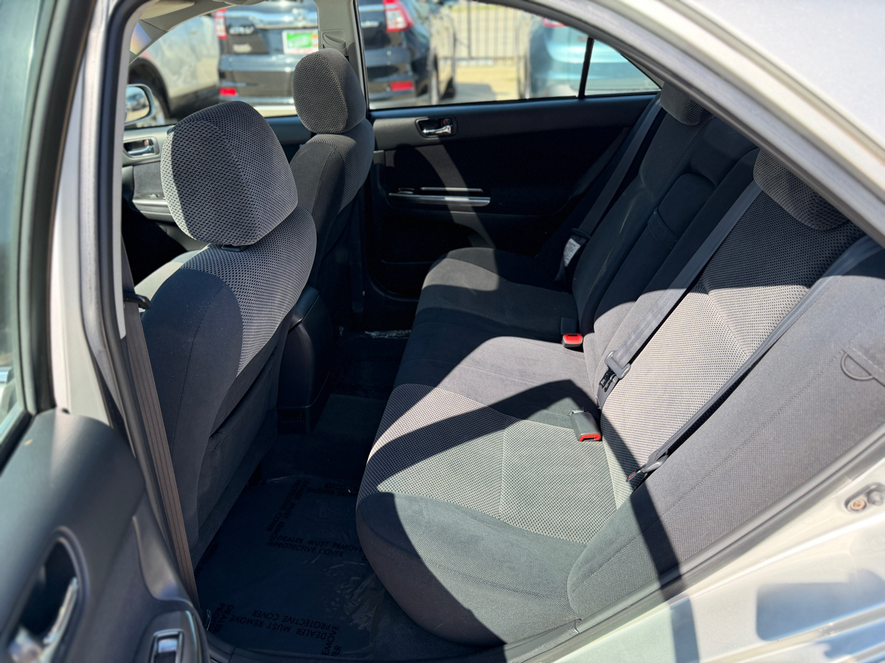 2004 Toyota Camry SE V6 photo 8