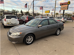 2005 Toyota Camry 